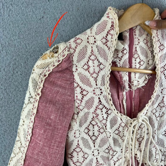 Vintage 1969 Gunne Sax Black Label Pink Lace Renaissance Dress size 7 - Picture 15 of 16